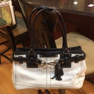 Authentic Coach Pebble leather handbag.